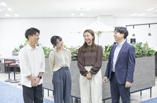 若手社員座談会